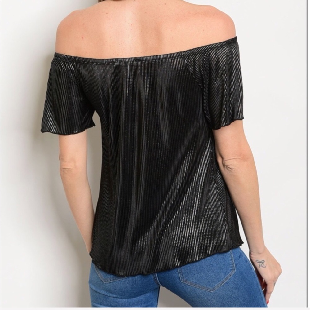 Metallic Off Shoulder Top - Picture 2 of 2